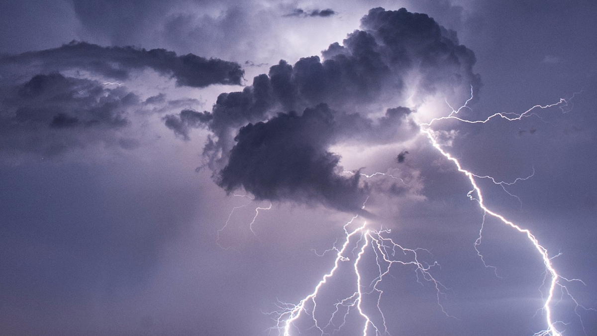 দেশের আট বিভাগেই বজ্রবৃষ্টির সম্ভাবনা