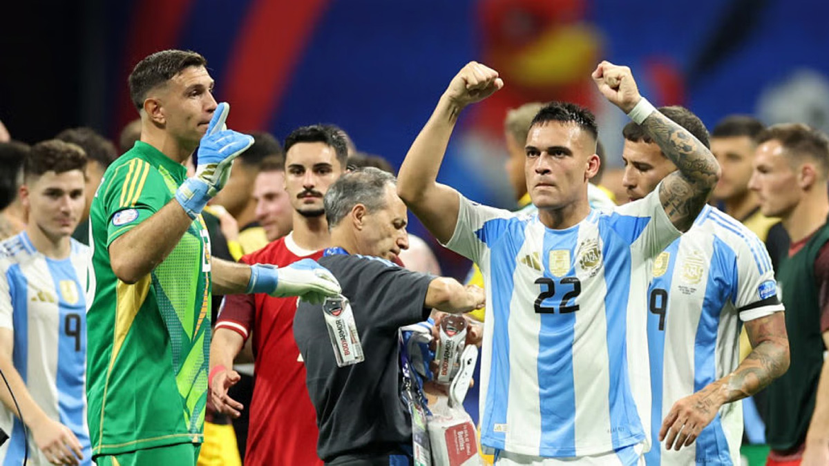 আর্জেন্টিনার জরিমানা হওয়া উচিত: কানাডা কোচ