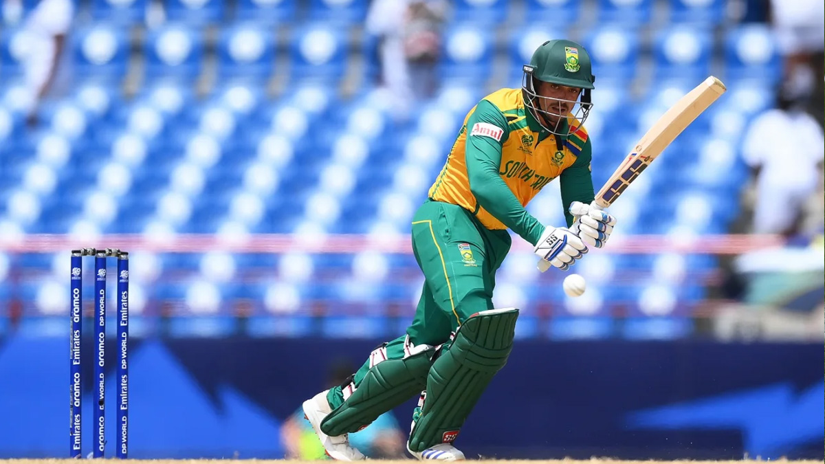 ডি কক-মিলারের ব্যাটে ইংলিশদের বিপক্ষে লড়াকু সংগ্রহ দক্ষিণ আফ্রিকার