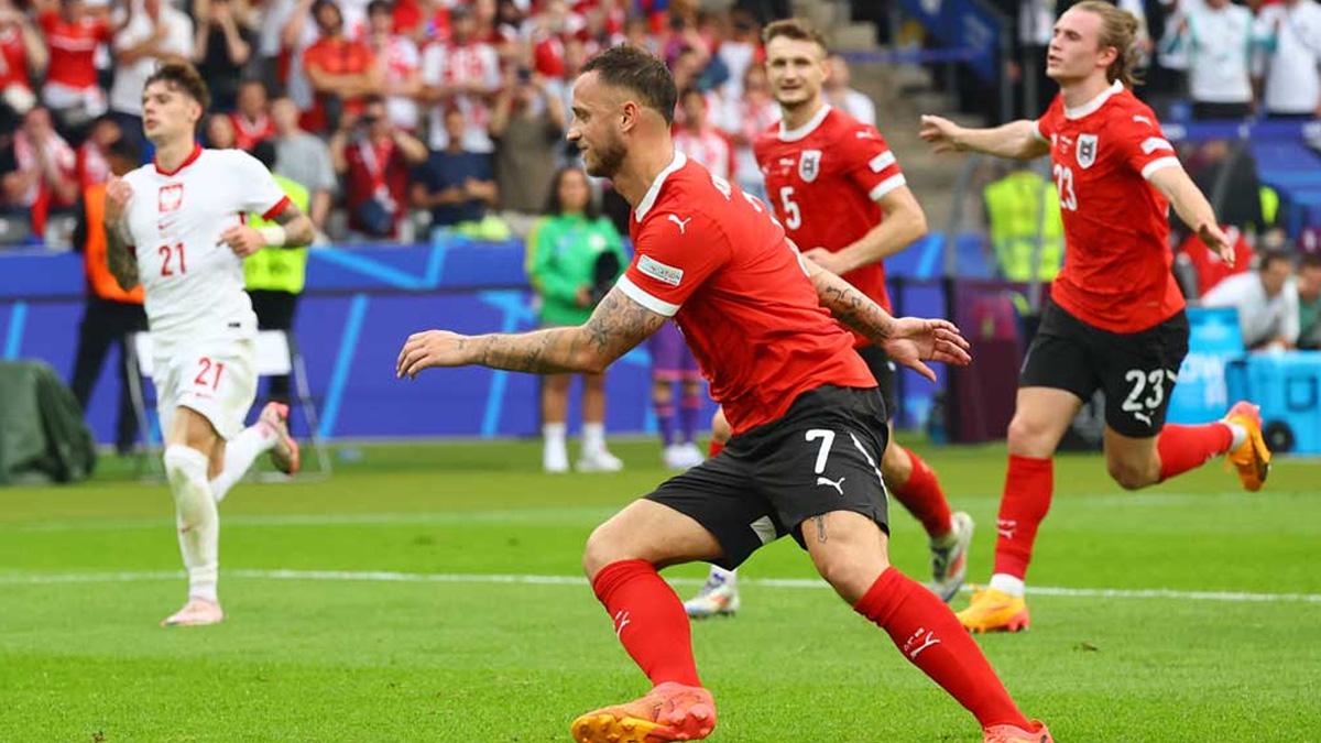 লেভানডফস্কির পোল্যান্ডকে হারিয়ে অস্ট্রিয়ার জয়োৎসব