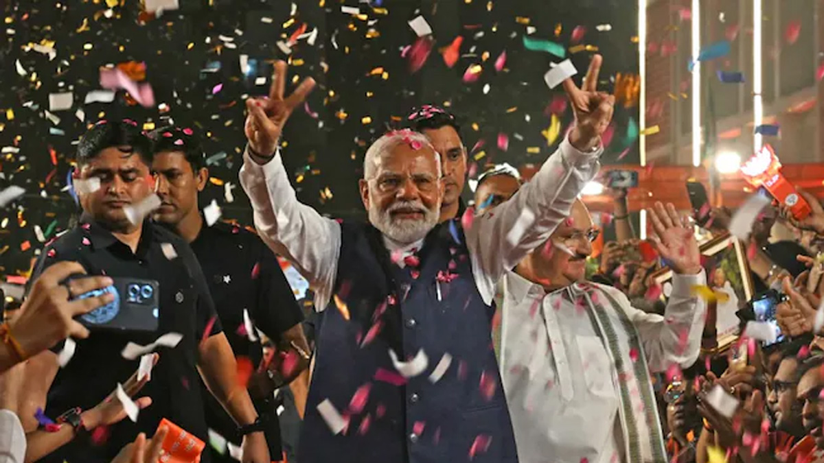 শনিবার নয়, মোদির শপথ রোববার সন্ধ্যায়