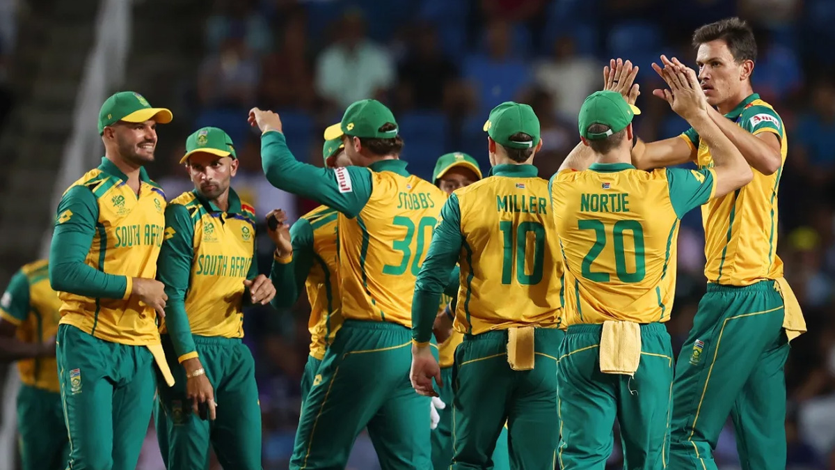 প্রোটিয়াদের দাপুটে বোলিংয়ে ৫৬ রানে অলআউট আফগানরা