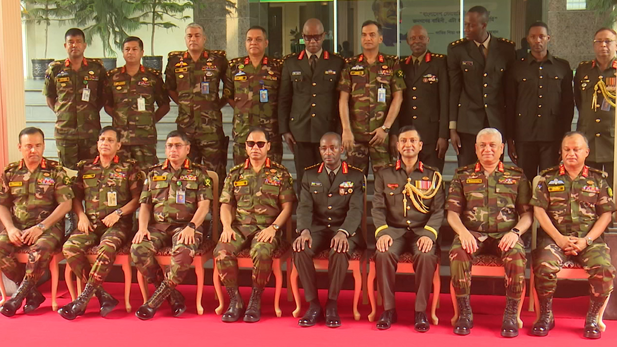 সেনাপ্রধানের সাথে রুয়ান্ডার চিফ অব ডিফেন্স স্টাফের সাক্ষাত