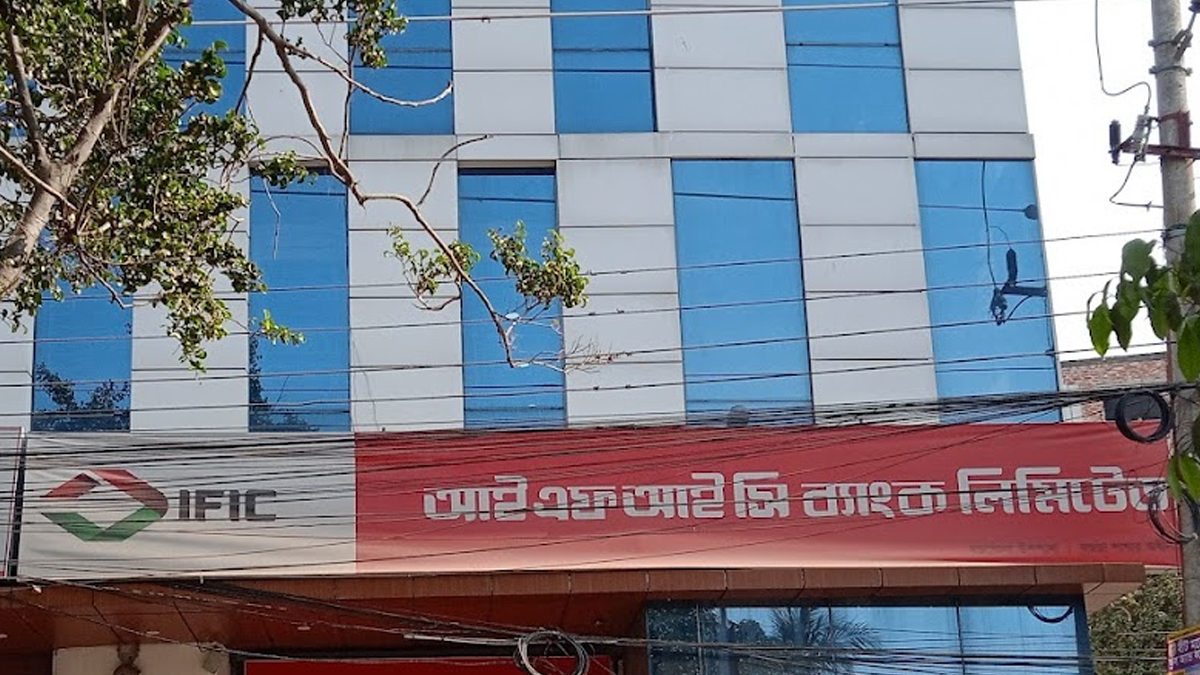 বগুড়ায় ব্যাংকের সিন্দুক ভেঙে ২৯ লাখ টাকা চুরির অভিযোগ