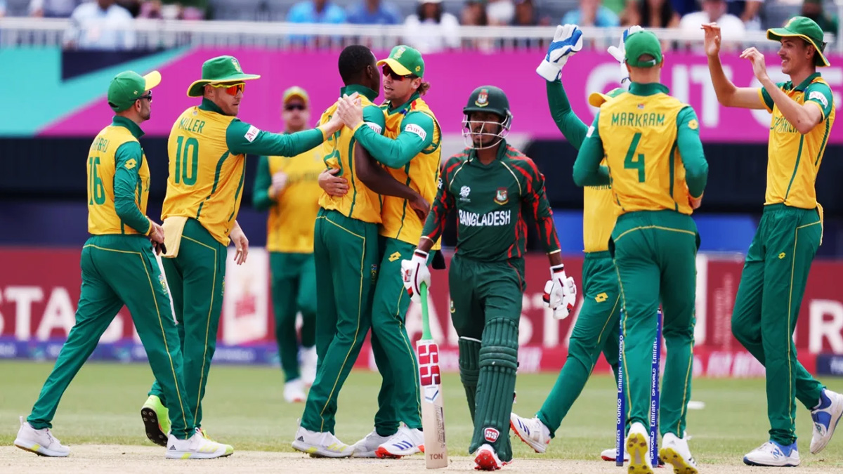 ৩ উইকেট হারিয়ে চাপে বাংলাদেশ