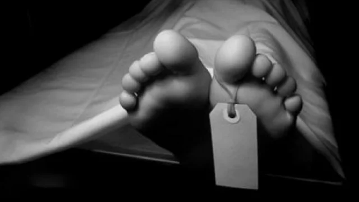 বন্ধুর প্রেমিকাকে নিয়ে মন্তব্য করায় খুন কিশোর