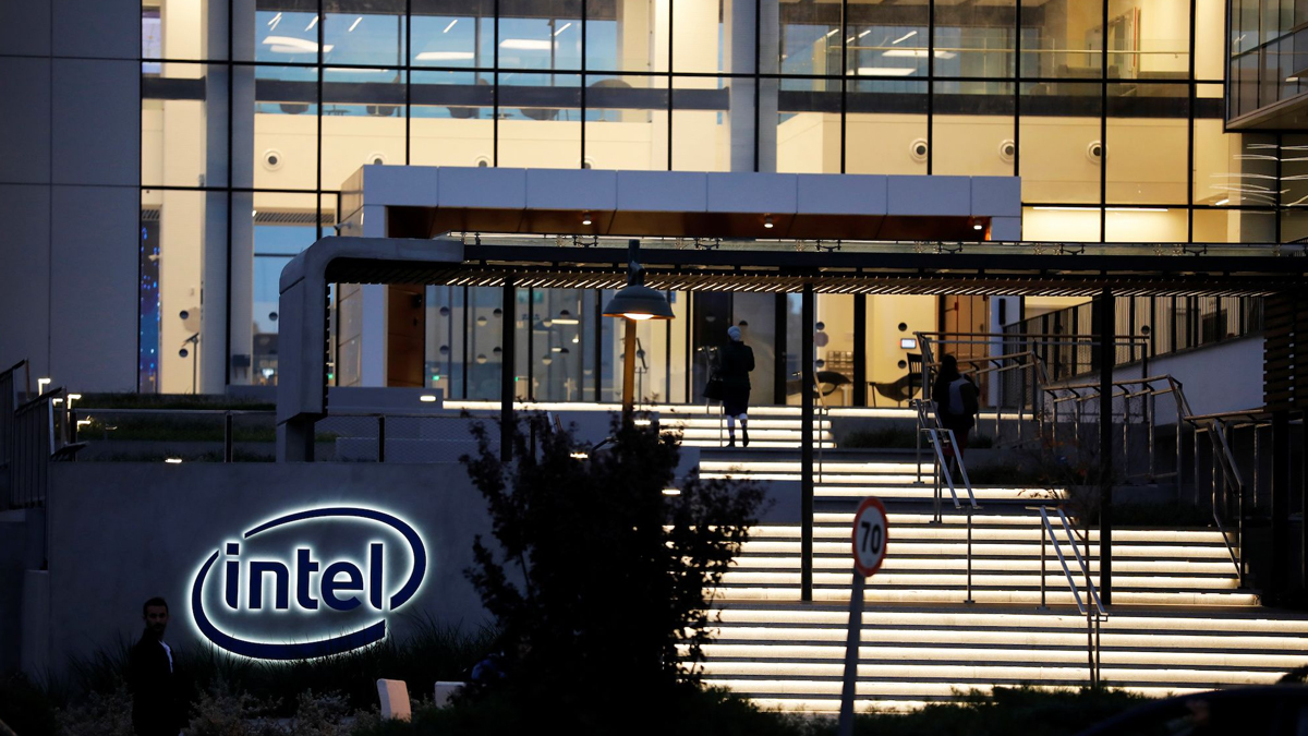 ইসরায়েলে ২৫ বিলিয়ন ডলারের কারখানা তৈরির পরিকল্পনা বাতিল করছে ইন্টেল