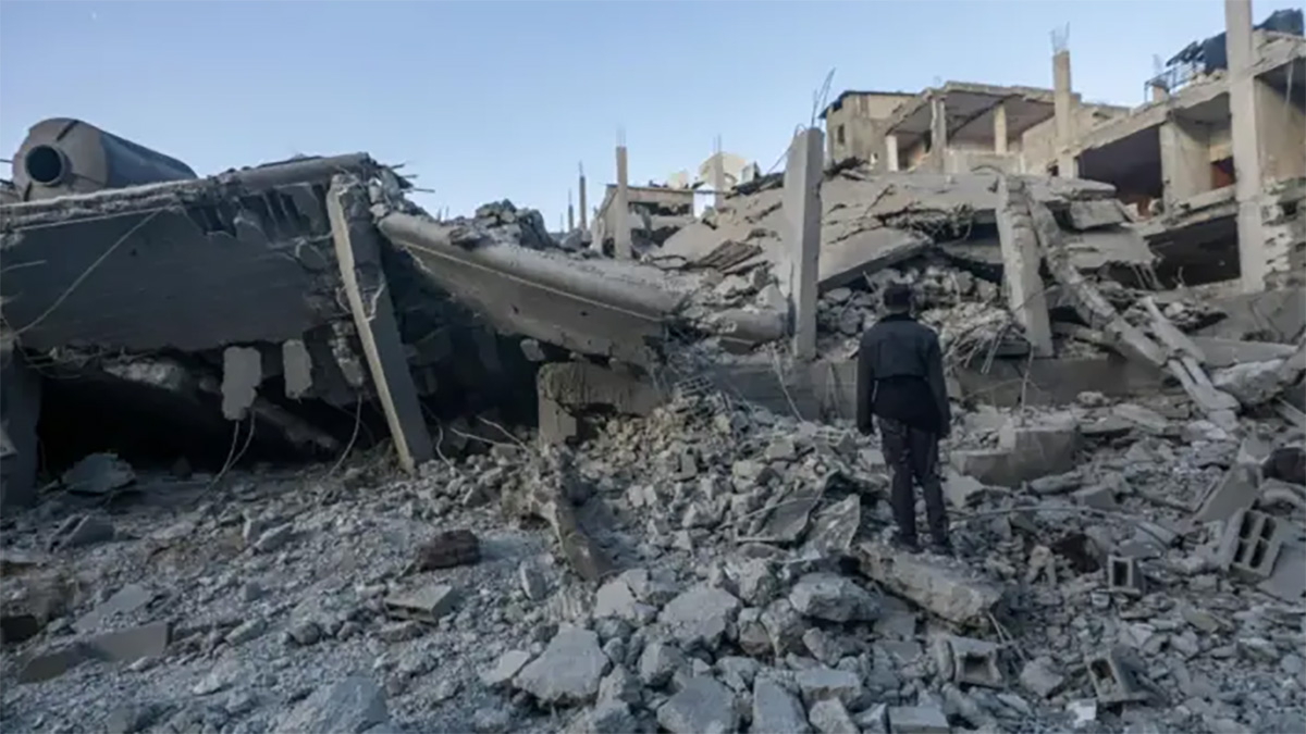 যুক্তরাষ্ট্রের অস্ত্র দিয়ে গাজায় জাতিসংঘের স্কুলে হামলা