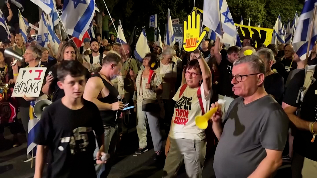 আগাম নির্বাচনের দাবিতে ইসরায়েলে বিক্ষোভ