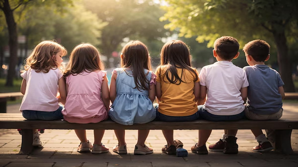 জাপানে জন্ম হার বাড়াতে নতুন ডেটিং অ্যাপ