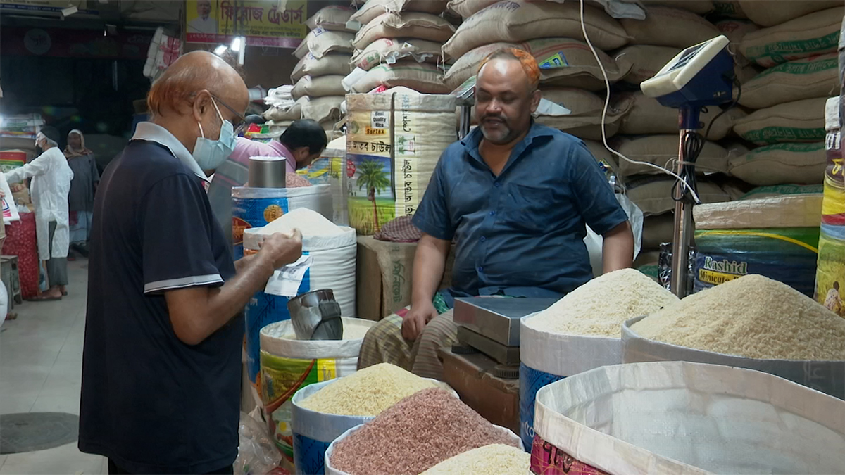 ঈদের পরই চালের বাজারে অস্থিরতা