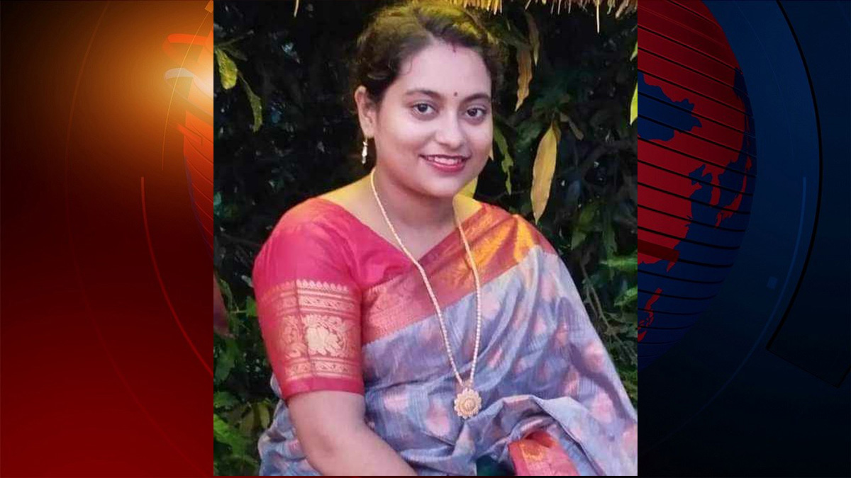 শরীয়তপুরে মোটরসাইকেল থেকে ছিটকে পড়ে গৃহবধূর মৃত্যু