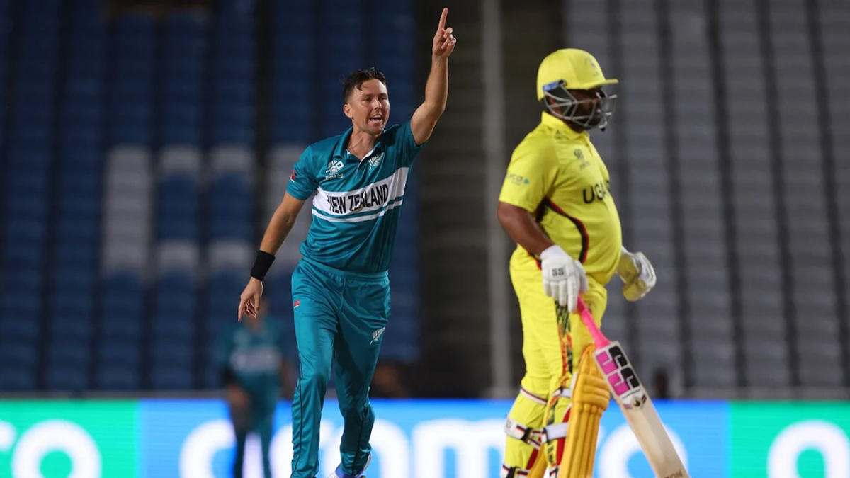 পাওয়ার প্লে শেষের আগেই নিউজিল্যান্ডের জয়