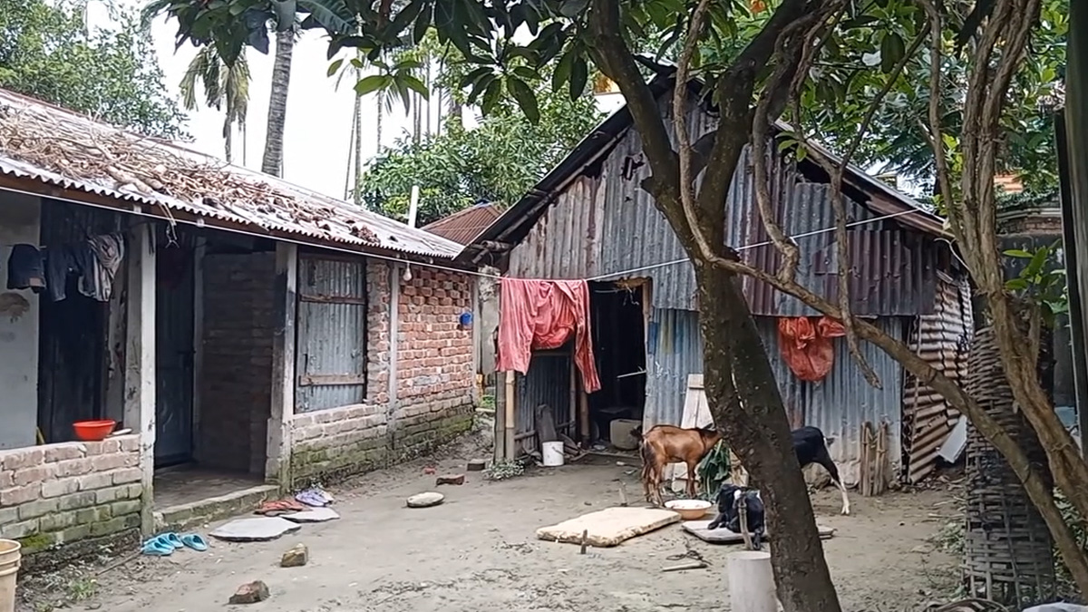 বগুড়ায় রহস্যজনকভাবে নিখোঁজ একই পরিবারের ৭ জন