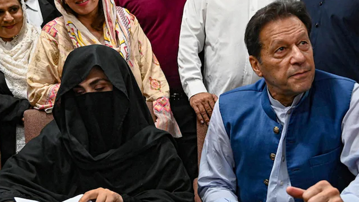 বেআইনি বিয়ের অভিযোগ থেকে খালাস পেলেন ইমরান খান