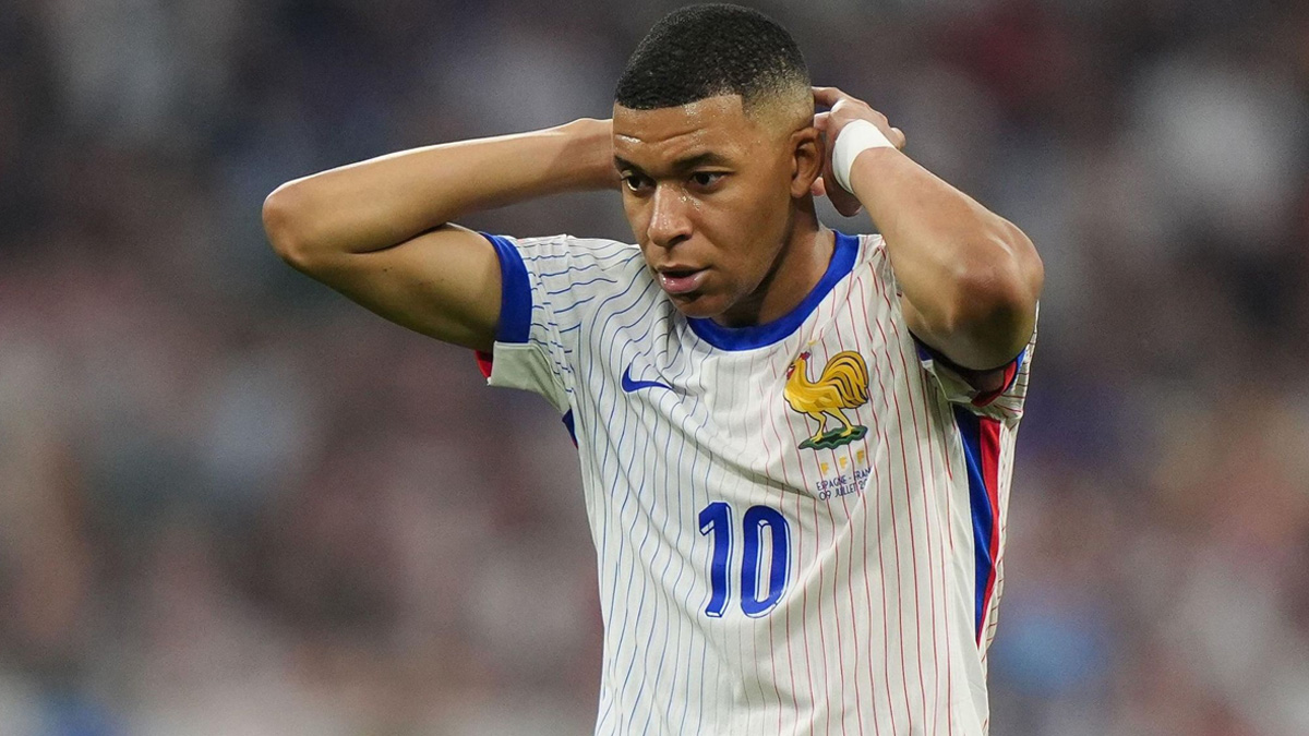 এমন ইউরো হয়ত ভুলে যেতে চাইবেন এমবাপ্পে