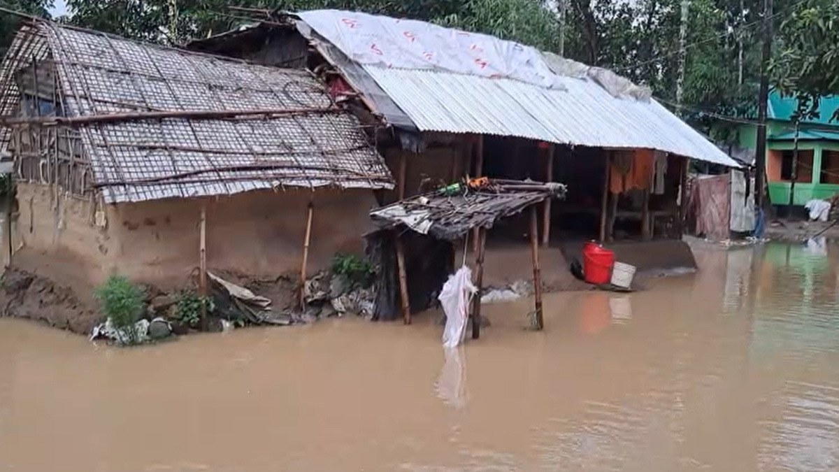 নেত্রকোণায় বিপৎসীমার ওপরে নদ-নদীর পানি, প্লাবিত নিম্নাঞ্চল