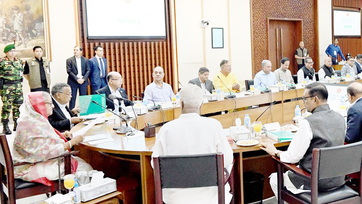 বন্যার ব্যাপকতার শঙ্কা, সবাইকে প্রস্তুত থাকতে প্রধানমন্ত্রীর নির্দেশ