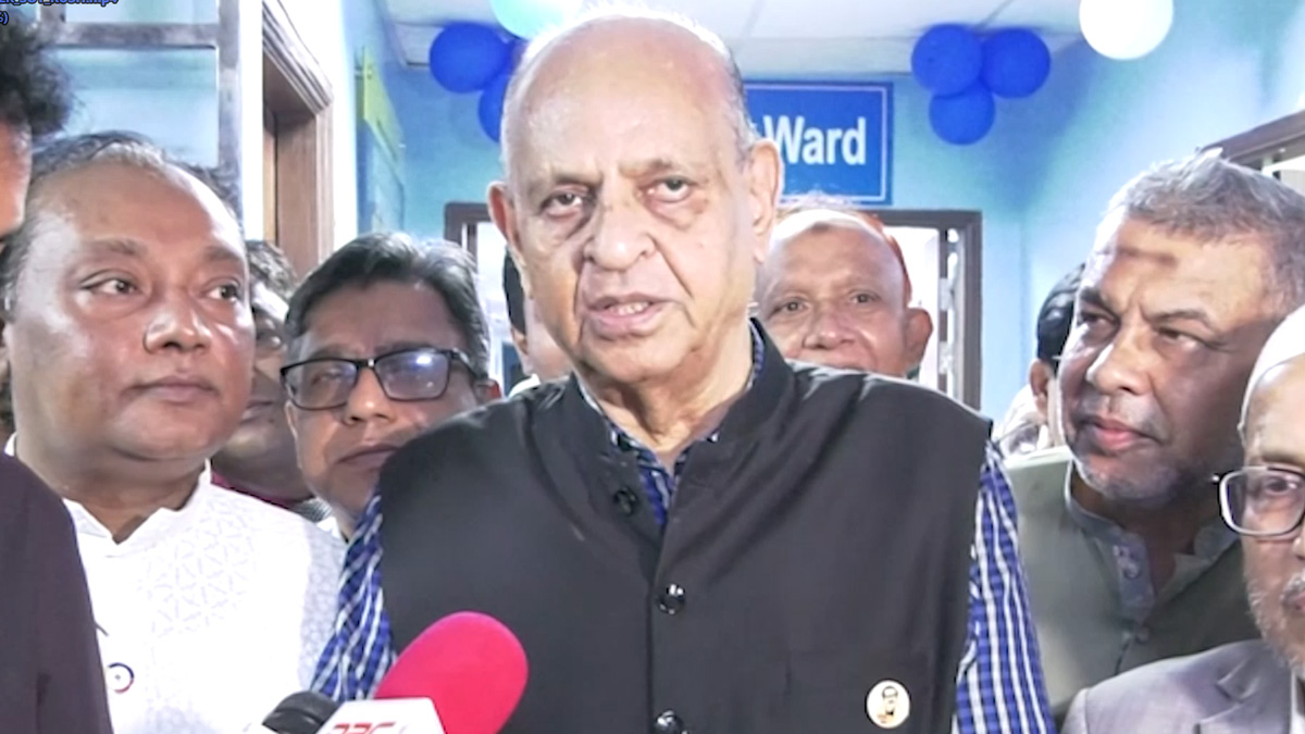 ‘উপজেলা-মফস্বলে না গেলে চিকিৎসকদের বিরুদ্ধে ব্যবস্থা নেয়া হবে’