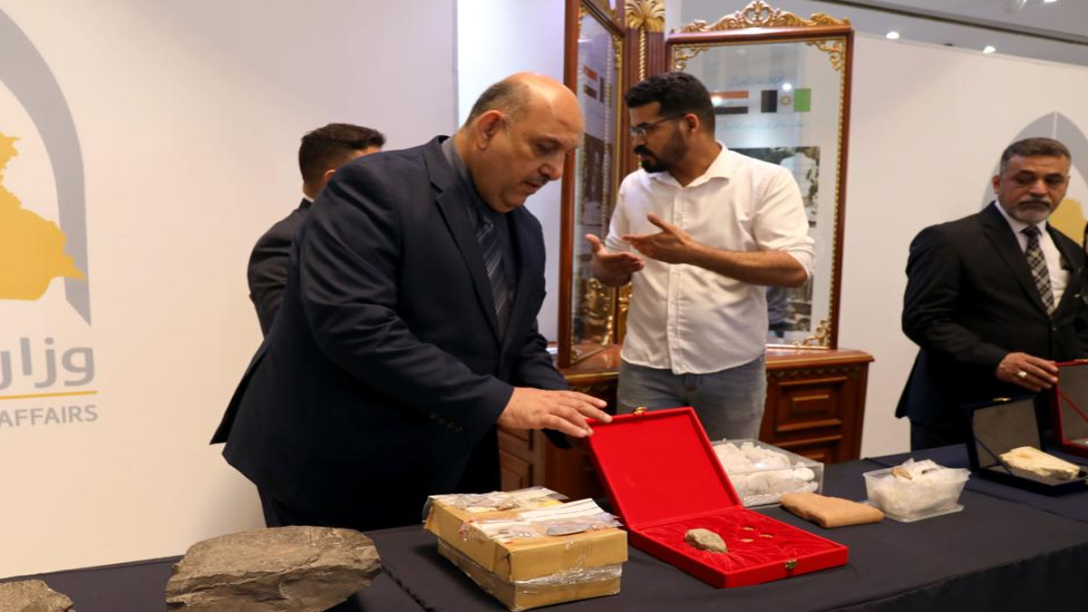 পাচারকৃত ১৮১টি মূল্যবান পুরাকীর্তি উদ্ধার করেছে ইরাক