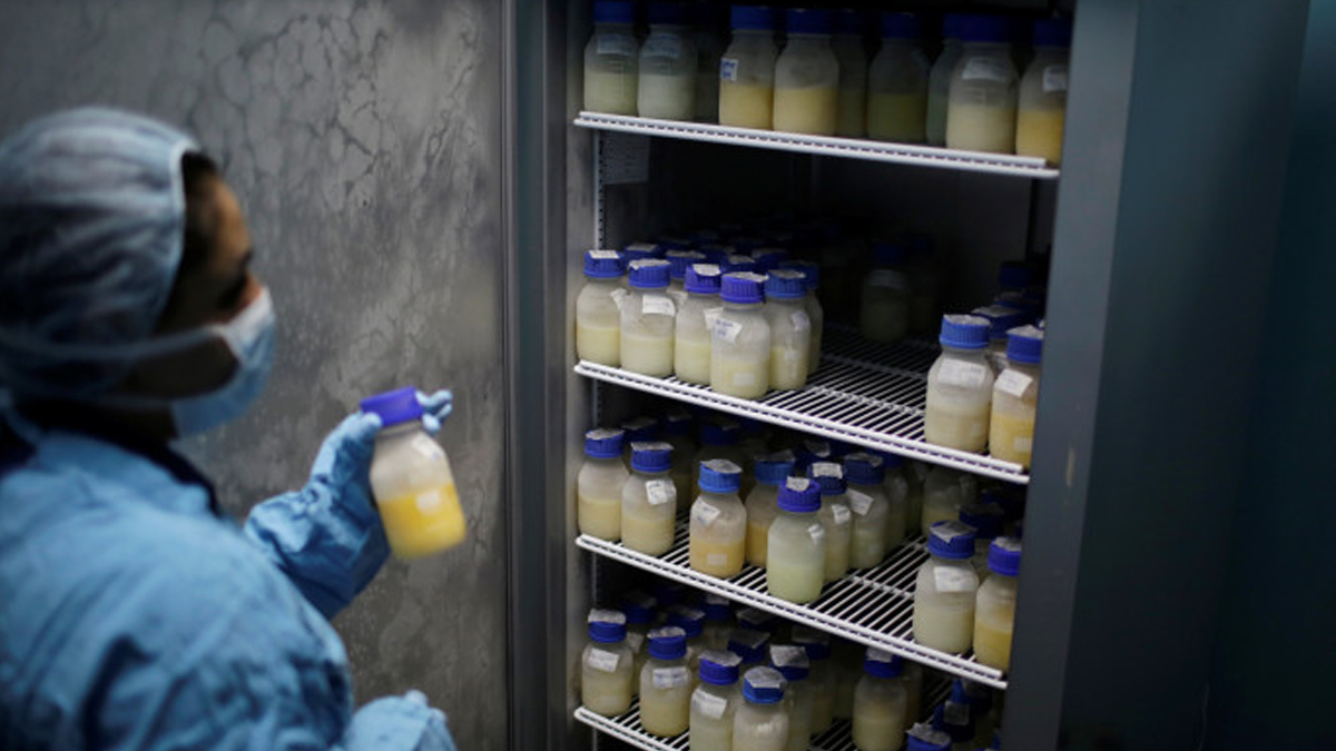 ইসলামে অনুমোদন না থাকায় বন্ধ হলো পাকিস্তানের মাতৃদুগ্ধ ব্যাংক