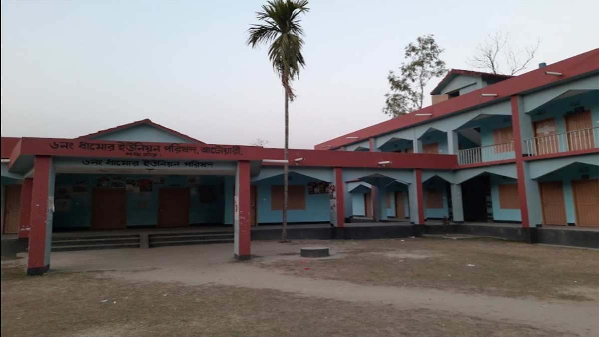 পুকুরের পানিতে পড়ে স্কুলছাত্রের মৃত্যু