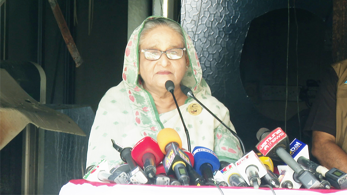 শিক্ষার্থীদের রাজাকার বলিনি, নিজেরাই নিজেদের রাজাকার পরিচয় দিলো: প্রধানমন্ত্রী