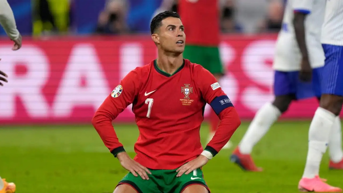 আন্তর্জাতিক অধ্যায় কি শেষ রোনালদোর