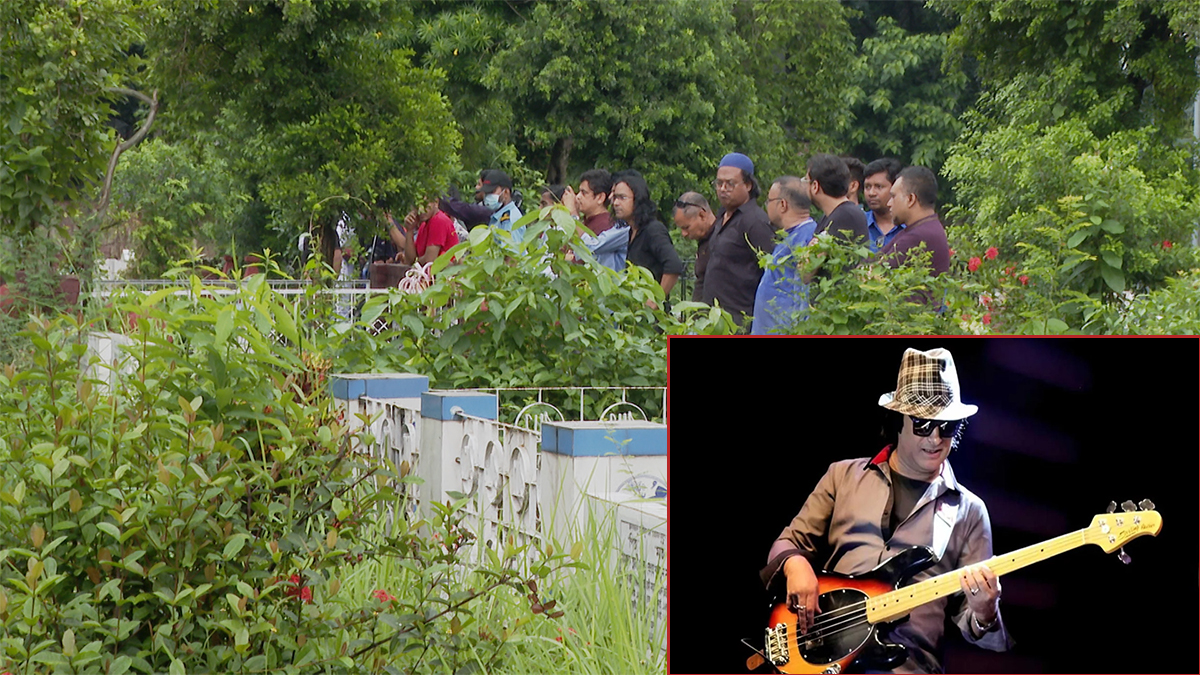 মায়ের পাশে বাবার কবরে চিরঘুমে শাফিন আহমেদ