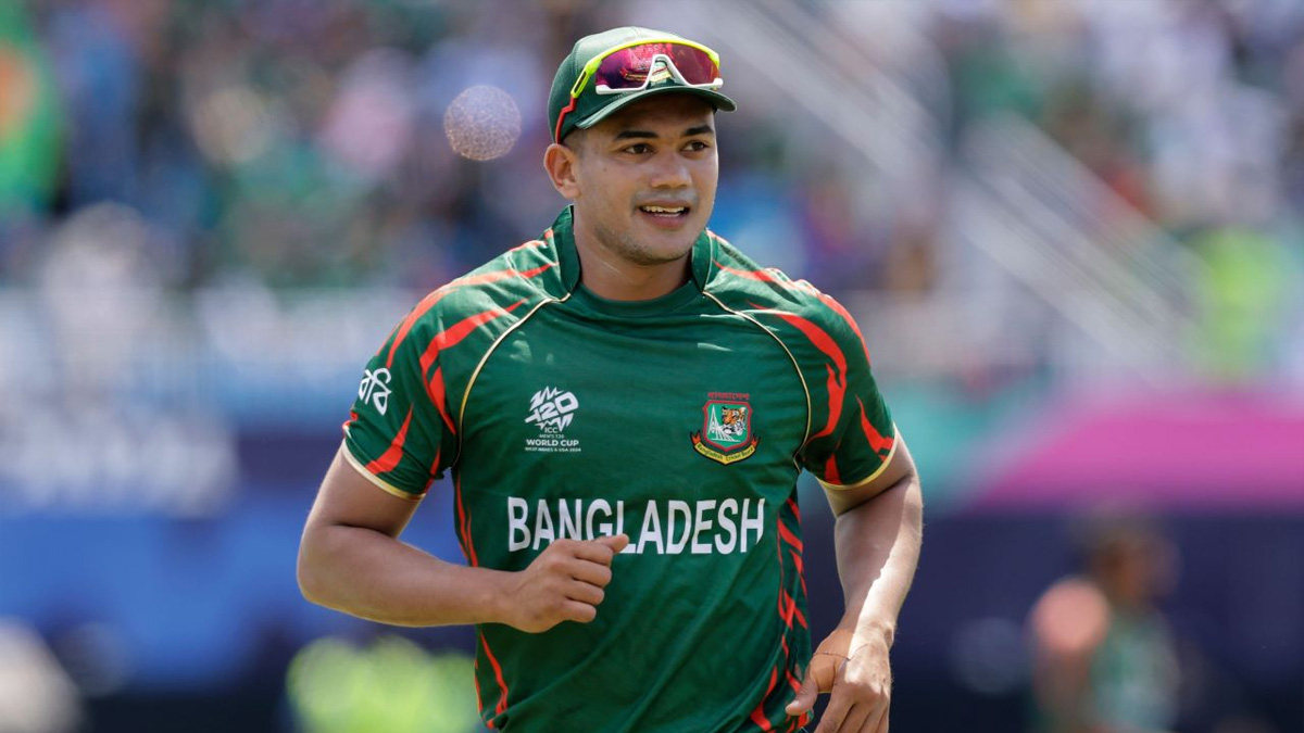 ঘুমের কারণে ভারতের বিপক্ষে ম্যাচ মিস, সতীর্থদের কাছে ক্ষমা চেয়েছেন তাসকিন!