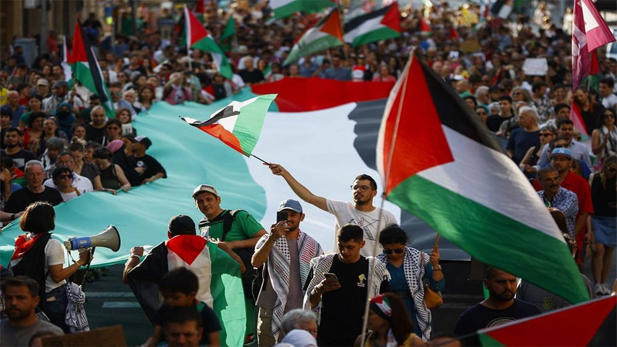 বিক্ষোভকারীদের উস্কানির ব্যাপারে ইরানকে সতর্ক করলো যুক্তরাষ্ট্র