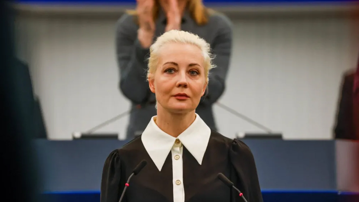 নাভালনির স্ত্রীকে গ্রেফতারের নির্দেশ রুশ আদালতের