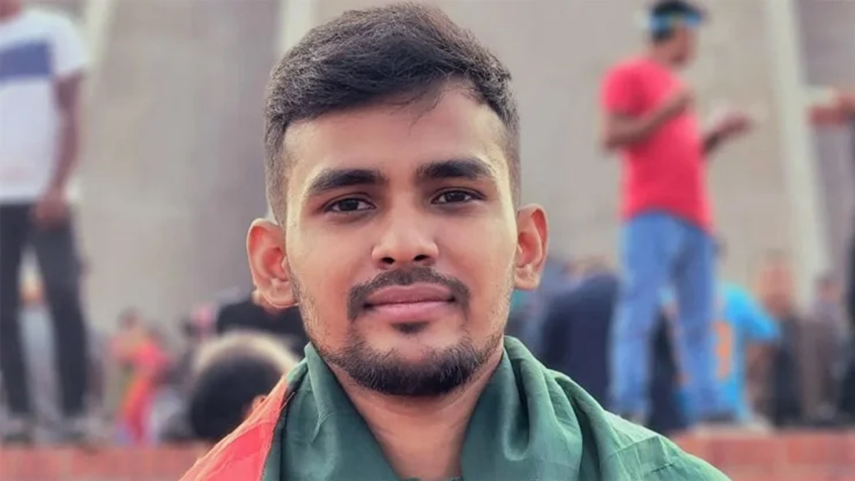 নিরাপত্তা দিতে না পারলে ভারতকে শান্তিরক্ষী বাহিনীর সহায়তা নেয়ার পরামর্শ আসিফ মাহমুদের