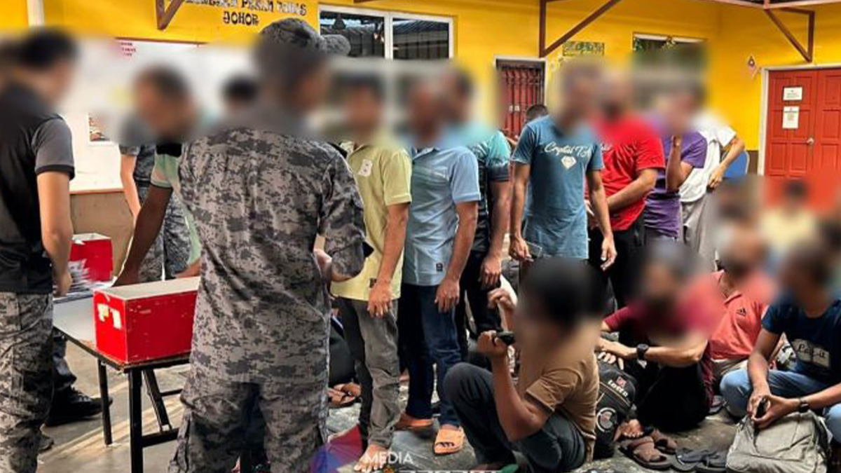 ৩৭ বাংলাদেশিসহ ৬৮ বন্দিকে ফেরত পাঠালো মালয়েশিয়া