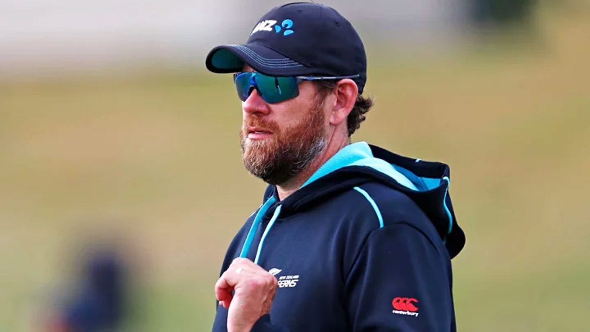 ওরামেই আস্থা, স্থায়ী বোলিং কোচ পেলো নিউজিল্যান্ড