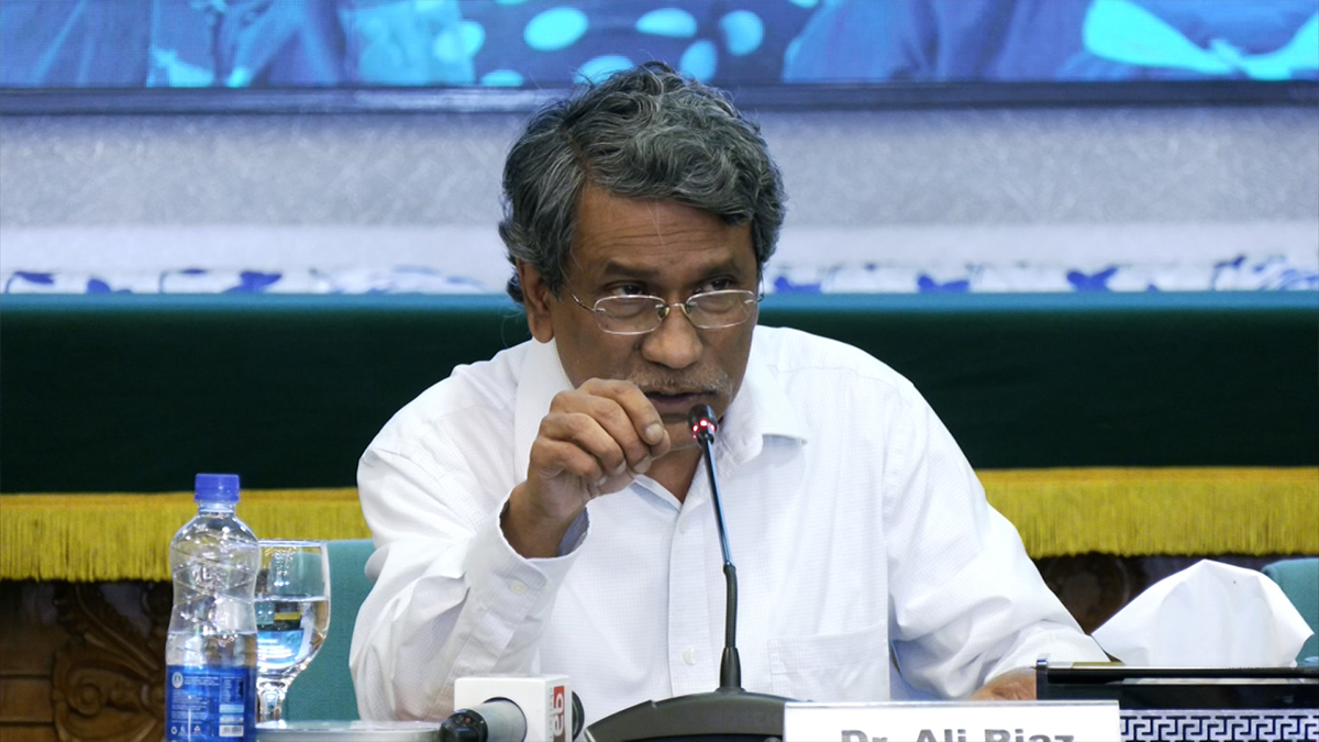 সংবিধান পুনর্লিখন ছাড়া উপায় নেই: ড. আলী রিয়াজ