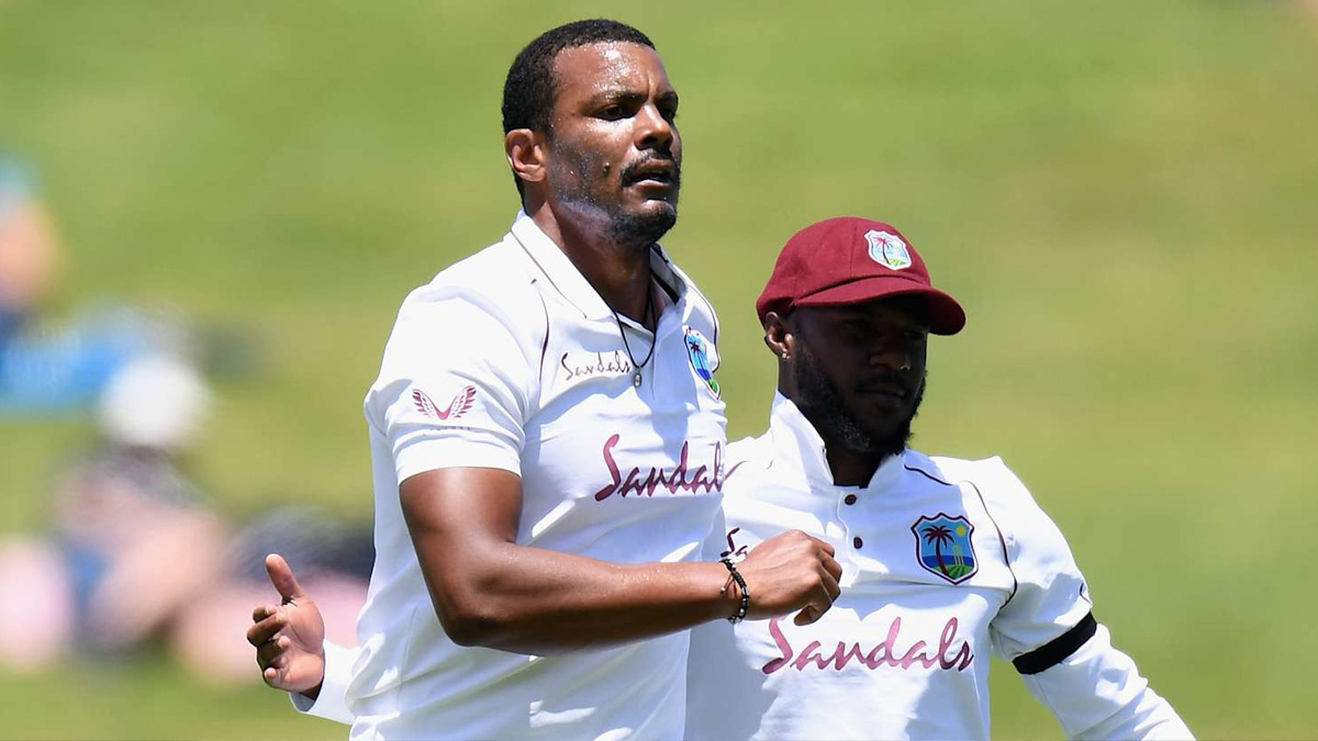 ক্রিকেটকে বিদায় জানালেন গ্যাব্রিয়েল