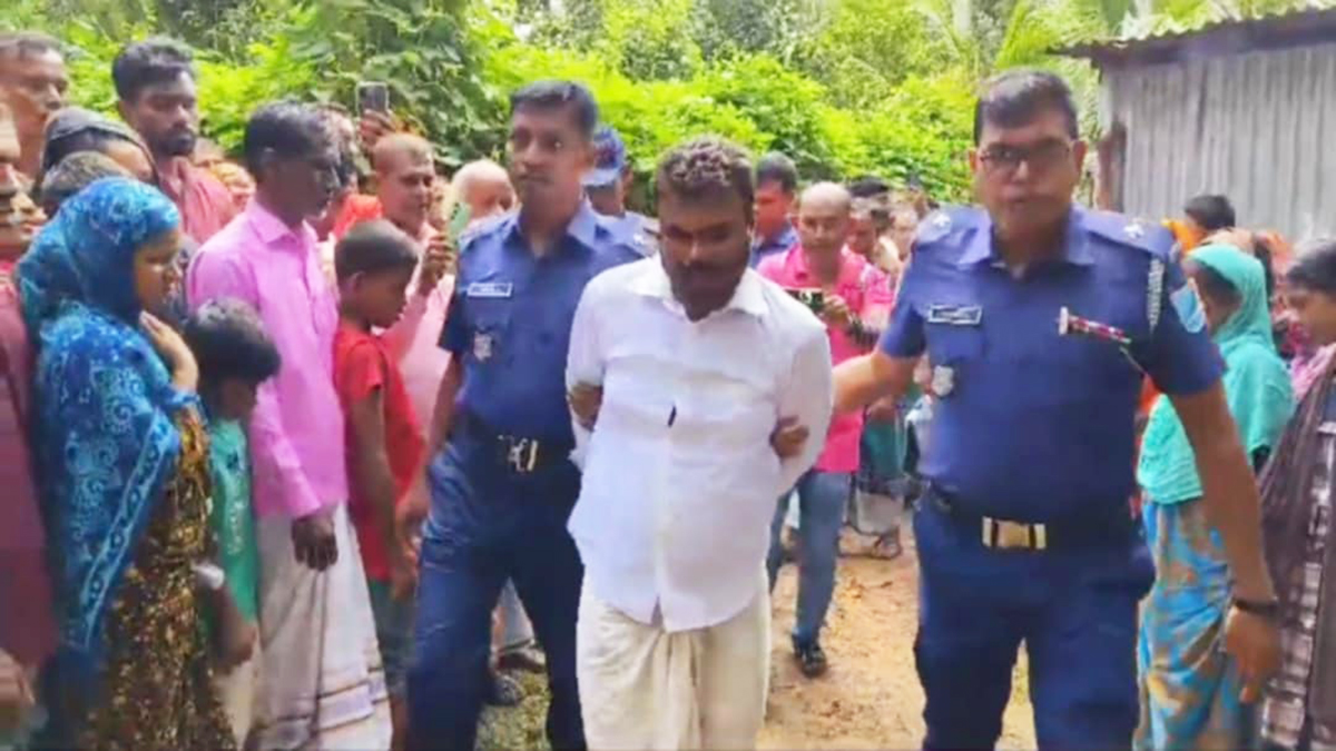 গাজীপুরে স্ত্রীকে কুপিয়ে হত্যার অভিযোগে স্বামী আটক