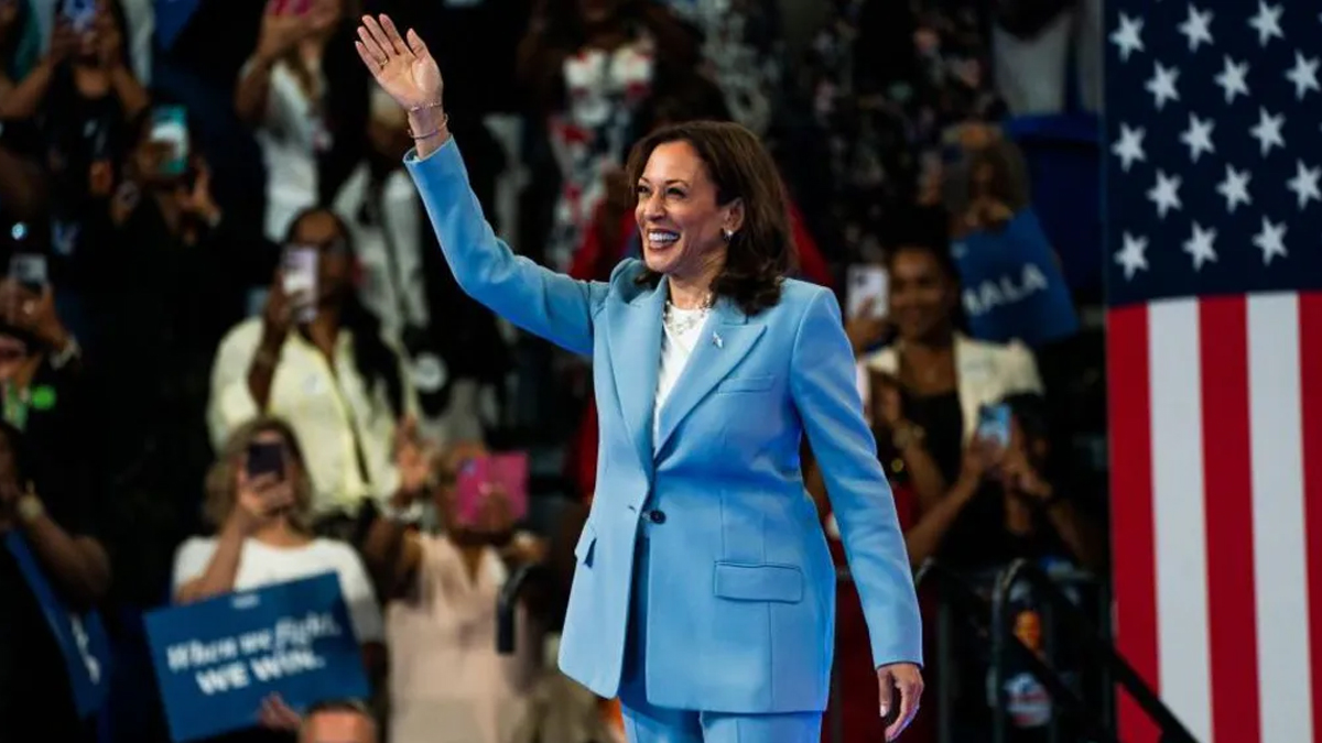 মার্কিন প্রেসিডেন্ট নির্বাচনে কমলা হ্যারিসের ডেমোক্রেটিক প্রার্থিতা নিশ্চিত