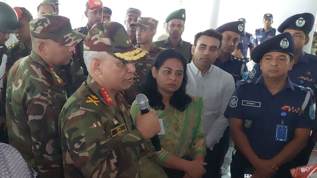 ‘শেষ রক্তবিন্দু দিয়ে হলেও আপনাদের অধিকার রক্ষা করা হবে’