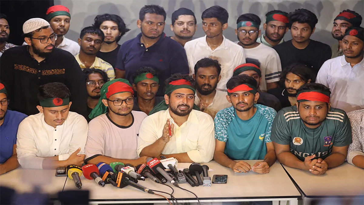 ধর্মীয় উপাসনালয়গুলো রক্ষার চেষ্টা করুন: বৈষম্যবিরোধী ছাত্র আন্দোলন