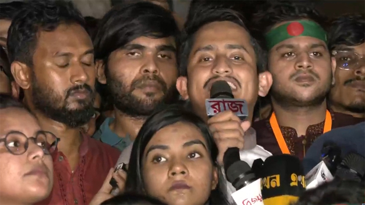 ‘লীগের কোটায় চাকরি পাওয়া আনসার সদস্যের নেতৃত্বেই সচিবালয়ের সামনে হামলা’