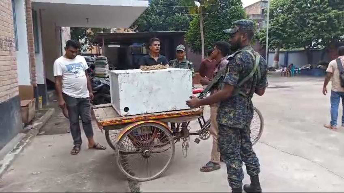 সাতক্ষীরায় এটিএম বুথ উদ্ধার