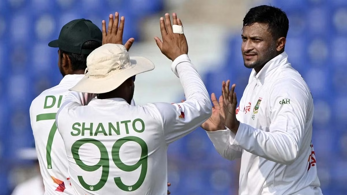 দ্বিতীয় টেস্টে সাকিবের কাছে আরও ভালো কিছু চান শান্ত