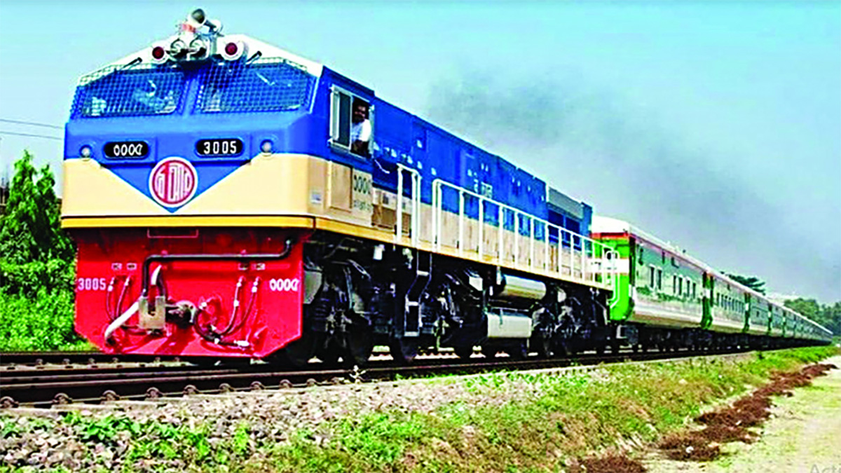 আন্তঃনগর ট্রেন চলাচল শুরু