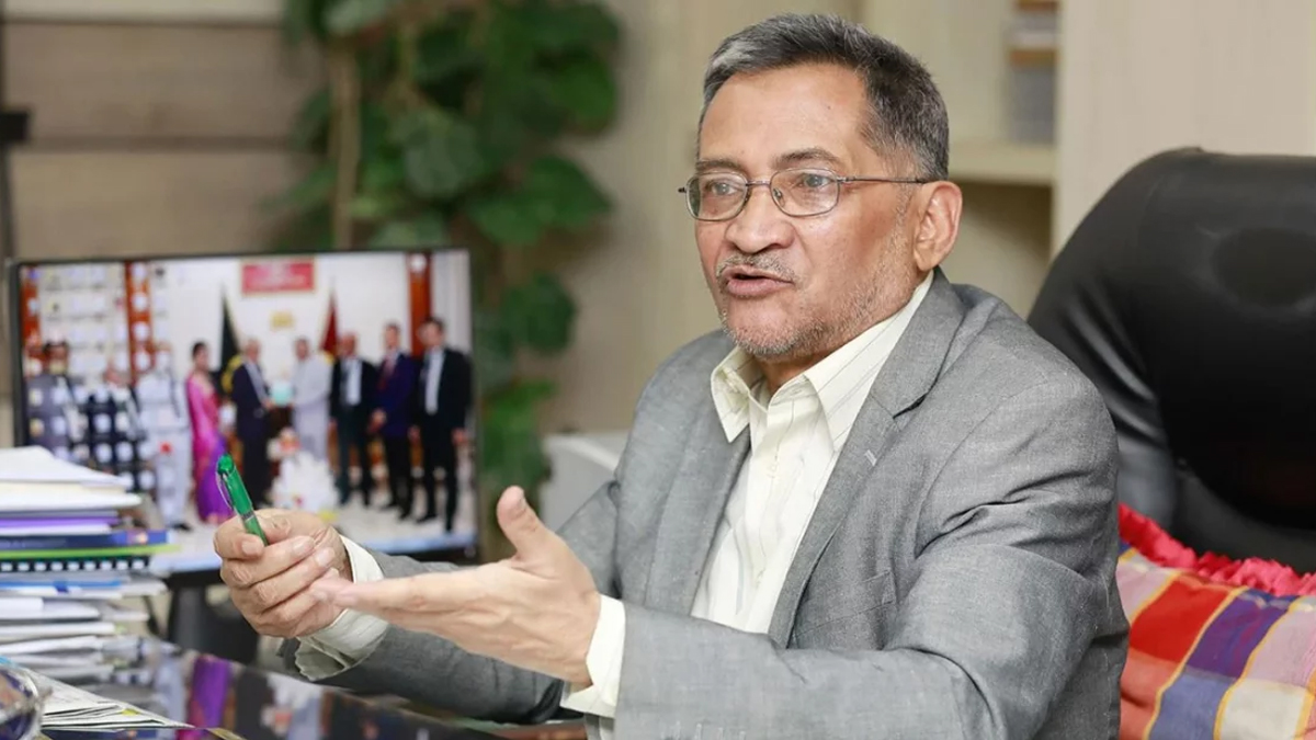 ইউজিসি চেয়ারম্যানের পদত্যাগ