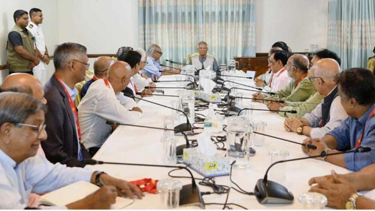 কত বছর থাকবে এ সরকার, যা মতামত জানালো সংবাদপত্রের সম্পাদকরা