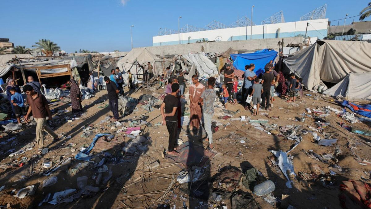 গাজায় ইসরায়েলি হামলায় আরও ১৭ ফিলিস্তিনি নিহত