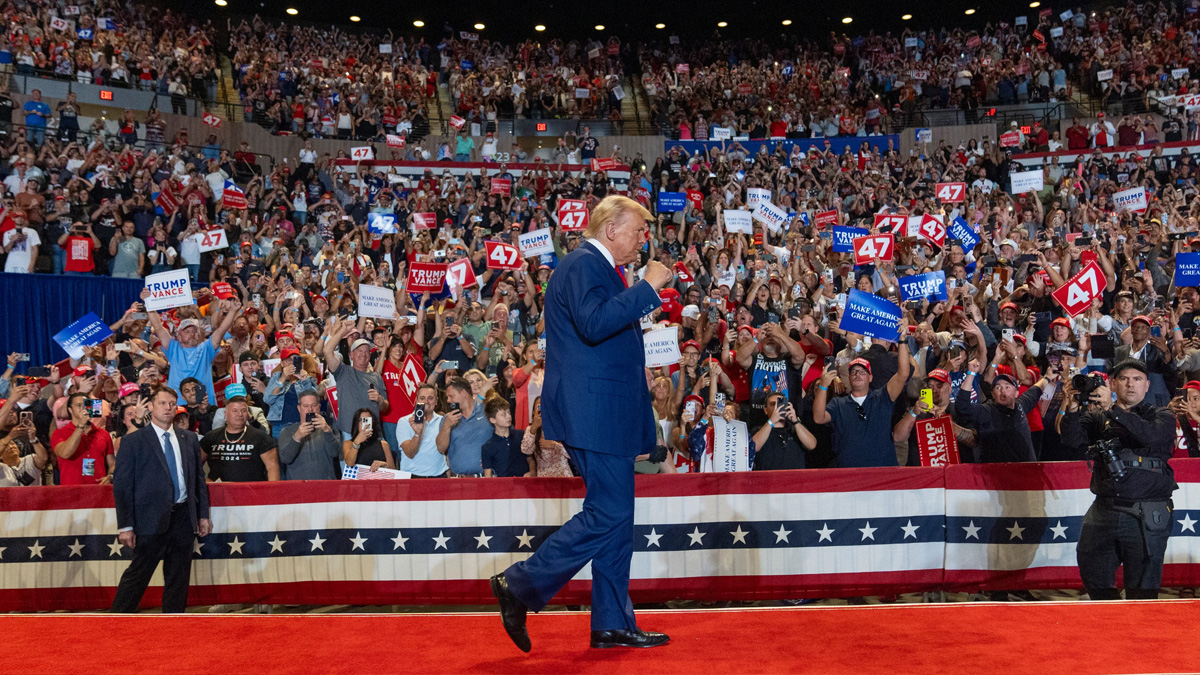 ট্রাম্পের তথ্য হ্যাক করে বাইডেন শিবিরে পাঠাতো ইরান! দাবি মার্কিন গোয়েন্দা সংস্থার