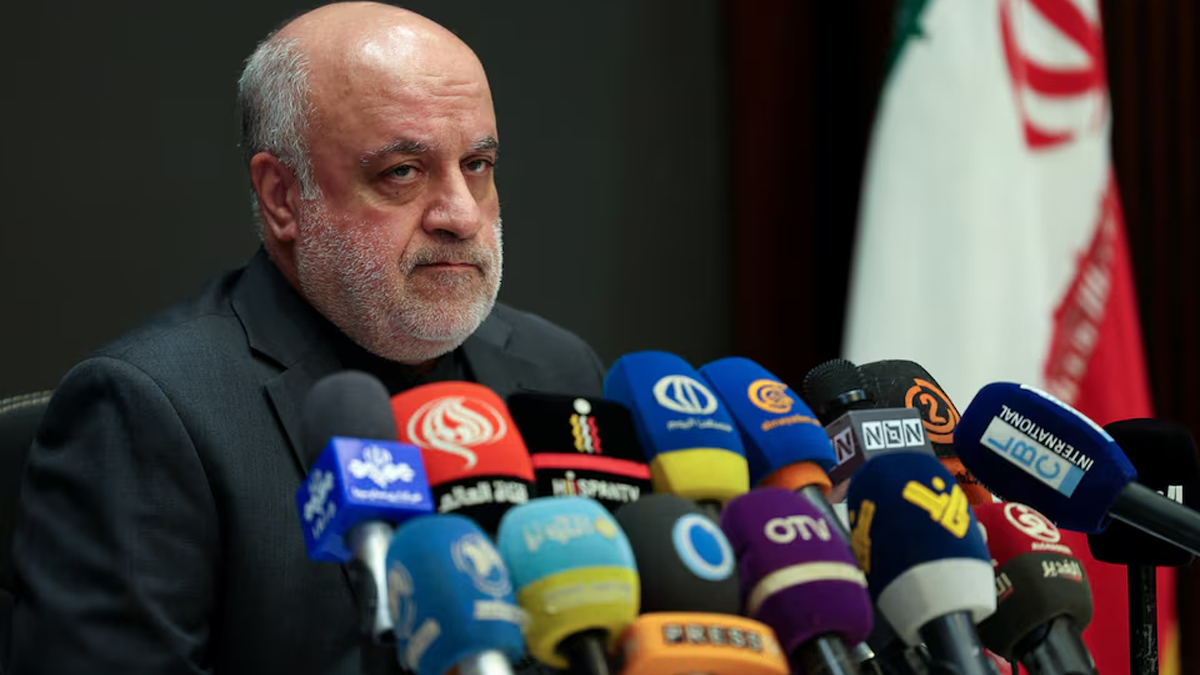 লেবাননে বিস্ফোরণে আহত ইরানের রাষ্ট্রদূত